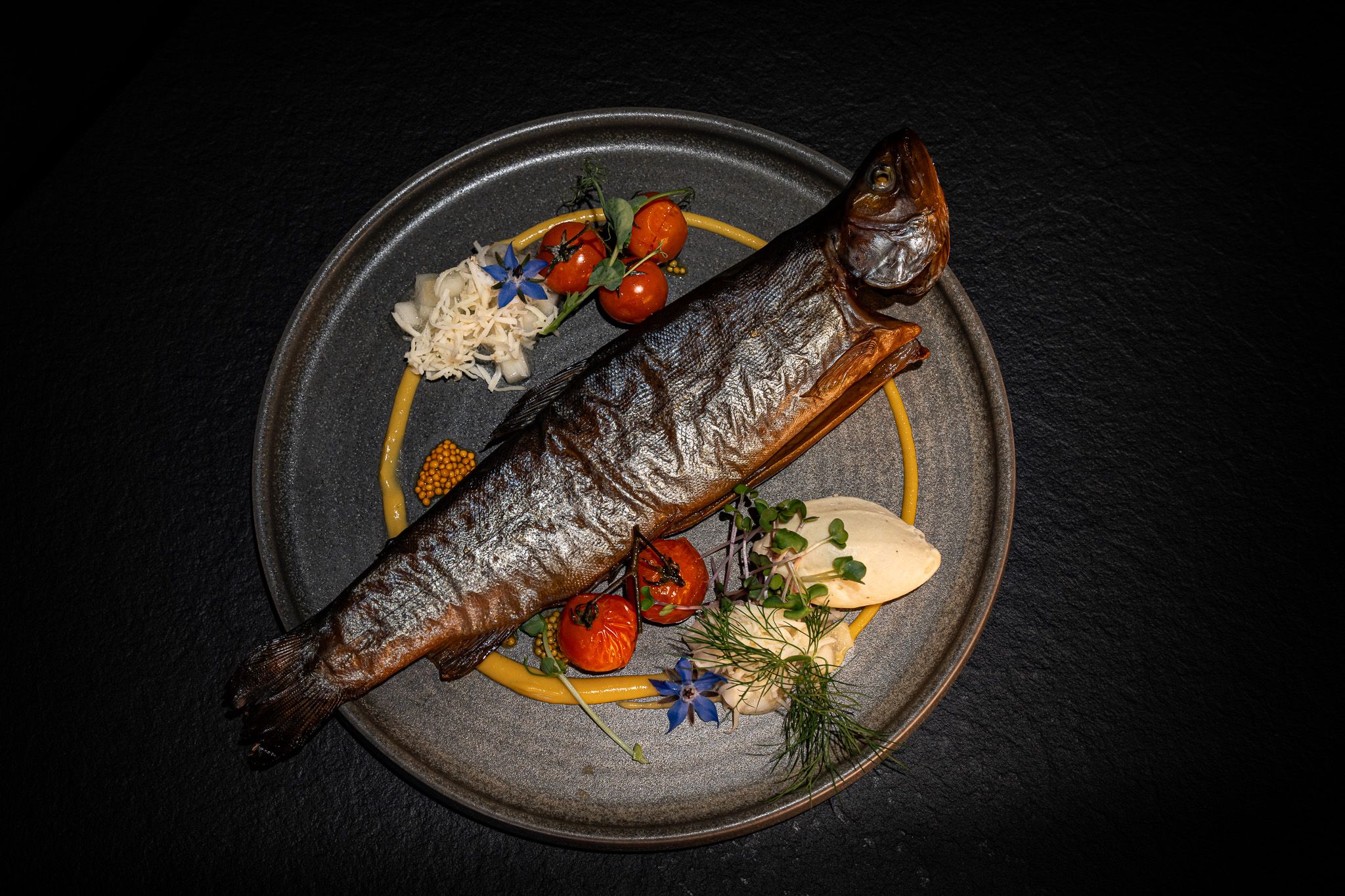 Hauptgericht mit Beilage aus unserer Karte